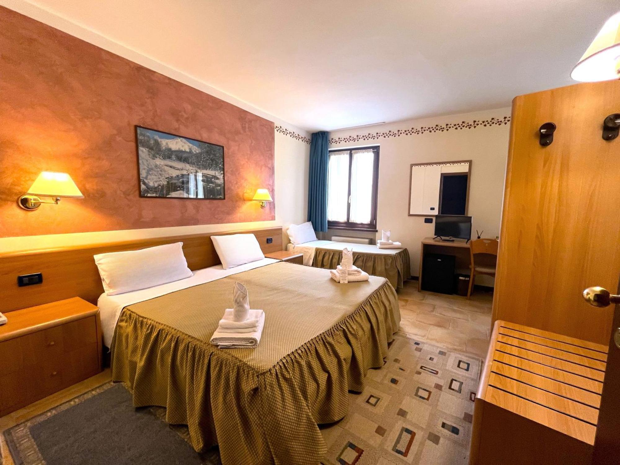 Hotel Susa Kültér fotó