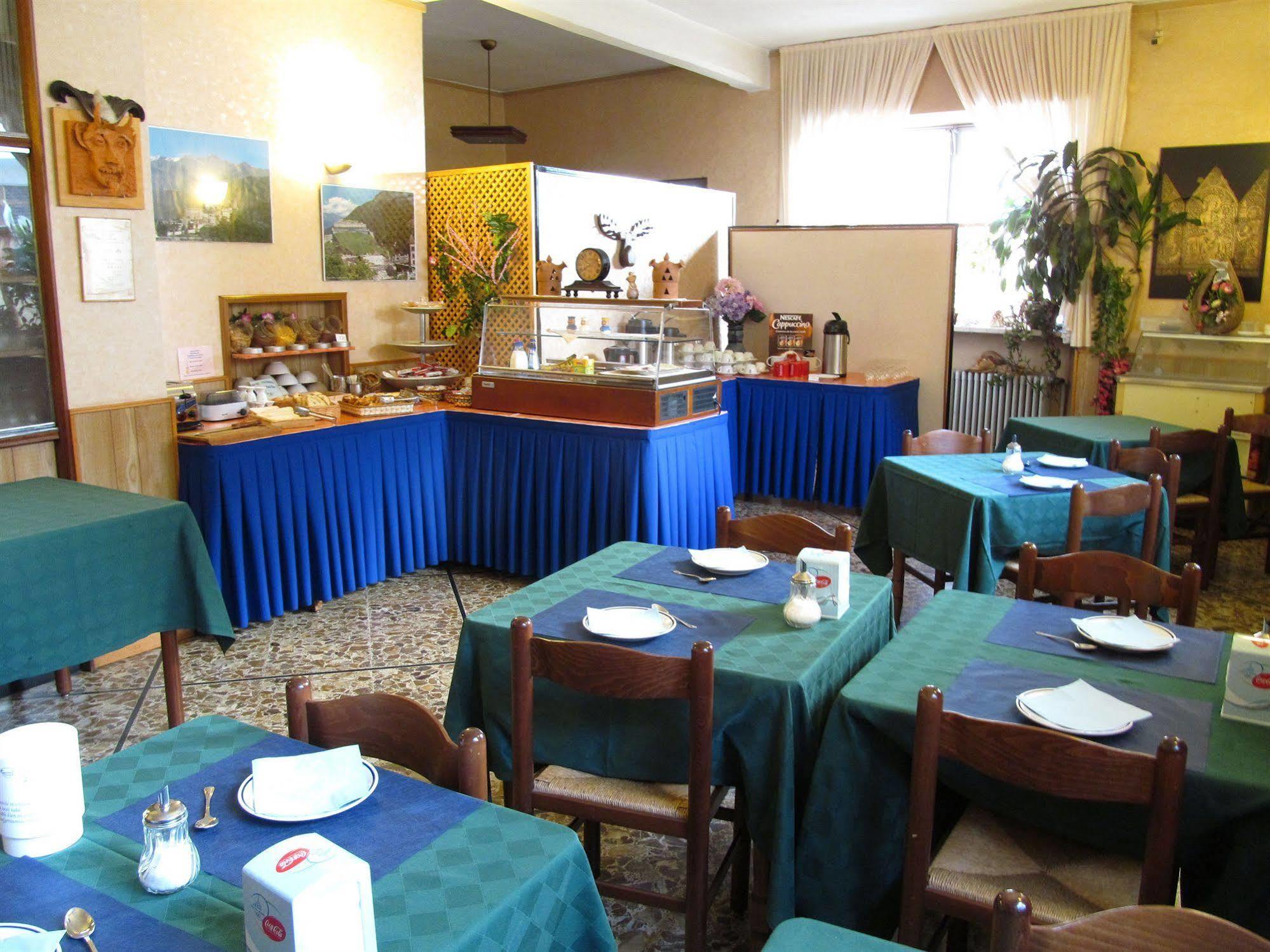 Hotel Susa Kültér fotó